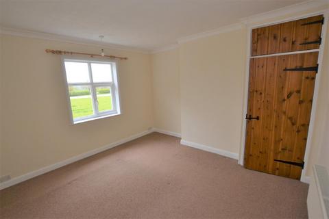 2 bedroom terraced house to rent, Mulbarton, Norwich