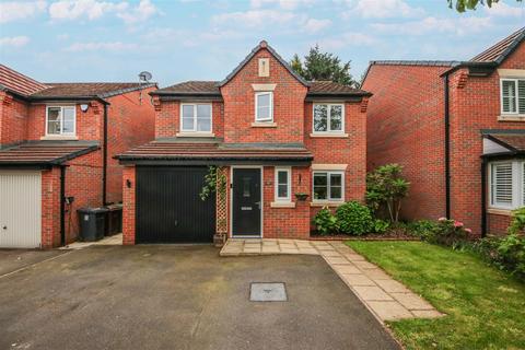 4 bedroom detached house for sale, St. Thomas More Drive, Southport PR8