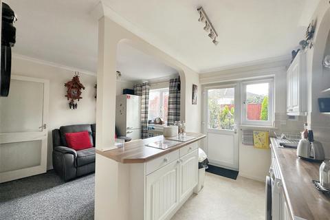 9 Glenview, St Austell, PL25 5HR