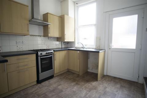 2 bedroom terraced house to rent, 2-Bed House to let on Acregate Lane, Preston