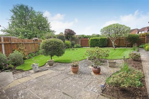 3 bedroom detached bungalow for sale, Broomfield Ave, Scruton, Northallerton
