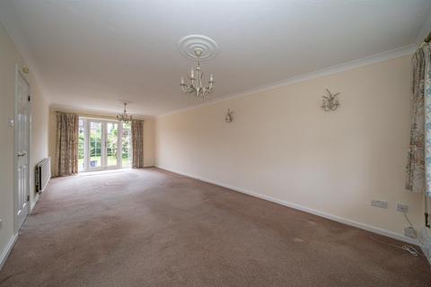 4 bedroom detached house for sale, Edenhall Close, Leverstock Green, Hertfordshire, HP2 4ND
