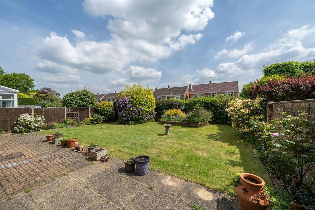 14-Edenhall-Close-01040.jpg