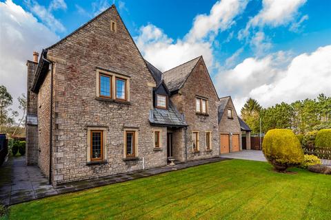 4 bedroom detached house for sale, Y Garreg Lwyd, Pontarddulais, Swansea