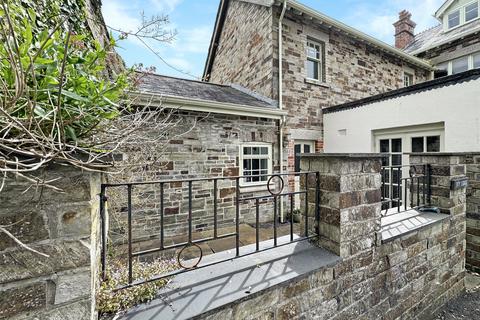 2 bedroom apartment for sale, Castle Street, Bodmin, Cornwall, PL31