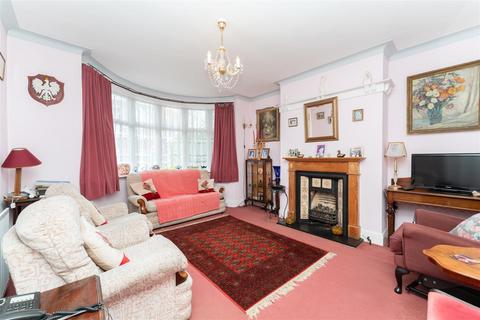8 Highview Road, London, W13 0HB