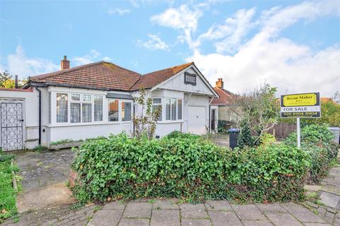 3 bedroom detached bungalow for sale, Fernleigh Court, Wembley