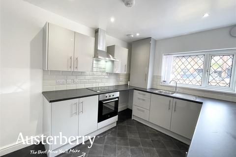 3 bedroom semi-detached house to rent, Carlton Avenue, Stoke-On-Trent ST6