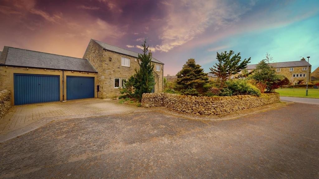 Beech Court, Hellifield, Skipton 3 bed detached house for sale £399,500