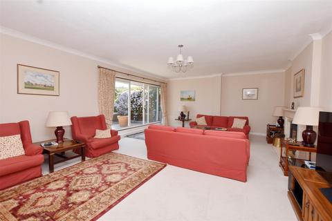 4 bedroom detached house for sale, Meads Brow, Eastbourne