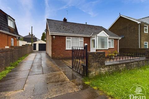 2 bedroom detached bungalow for sale, South Road, Broadwell, Coleford