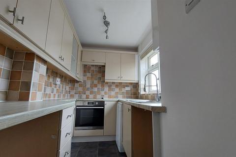 2 bedroom terraced house to rent, Queens Rise, Tutbury, Burton-On-Trent