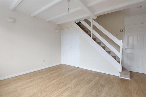 2 bedroom terraced house to rent, Queens Rise, Tutbury, Burton-On-Trent