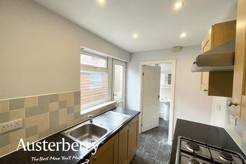 2 bedroom end of terrace house for sale, Masterson Street, Stoke-On-Trent ST4