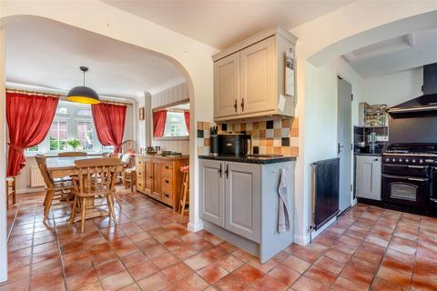 4 bedroom detached house for sale, Lombardy Drive, Maidstone