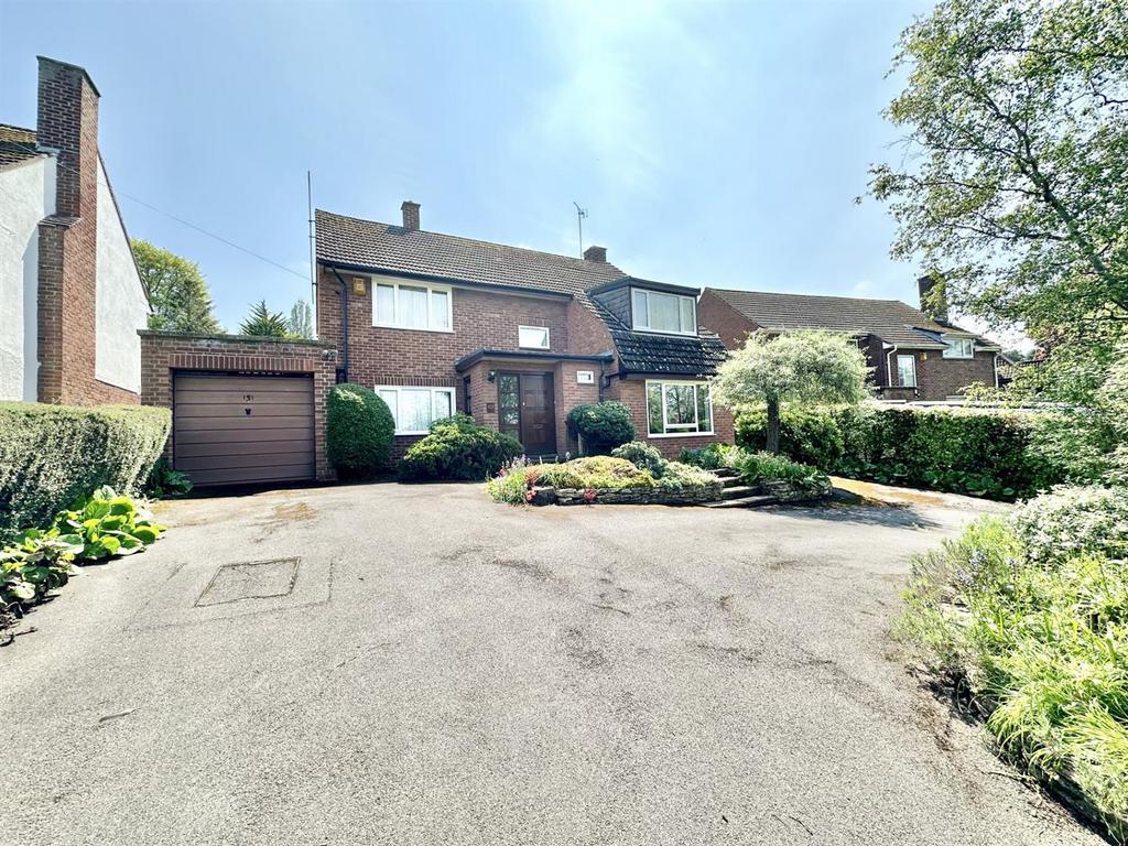 Reservoir Road, Gloucester GL4 4 bed detached house for sale £525,000
