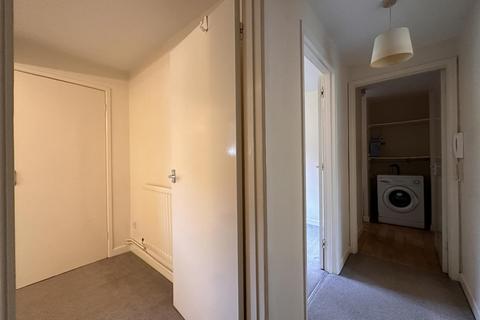 2 bedroom flat to rent, 7 Kensington Court, London Road, Bath