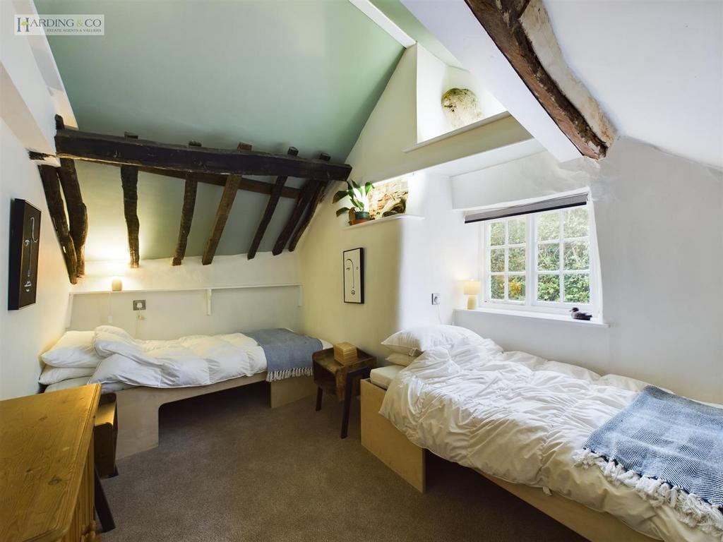 Bedroom 3 .1.jpg