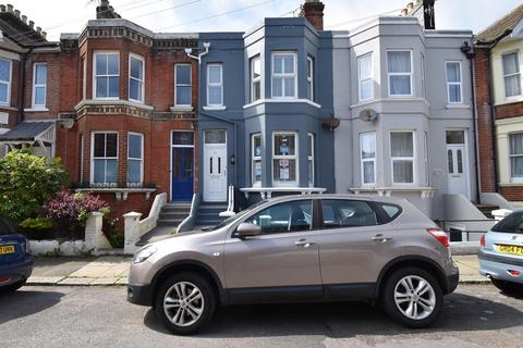 3 bedroom terraced house for sale, St. Thomass Road, Hastings TN34