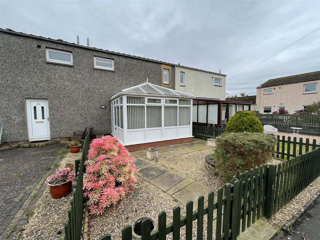 24 Maitland Drive, Cupar 2 bed terraced house for sale £140,000