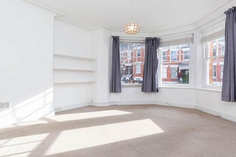 2 bedroom apartment to rent, N6