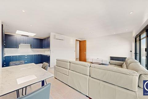 2 bedroom apartment to rent, East Barnet Road, Barnet, EN4
