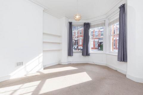 2 bedroom apartment to rent, N6