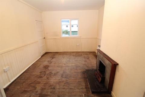16 Seaforth Road, Ullapool, IV26 2UY