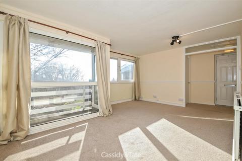 2 bedroom apartment to rent, Thirlestane, St Albans, Hertfordshire