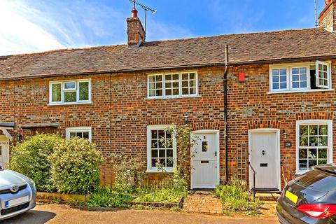 2 bedroom terraced house for sale, West Common, Harpenden
