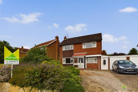 3 bedroom link detached house for sale, Croeswylan Lane, Oswestry