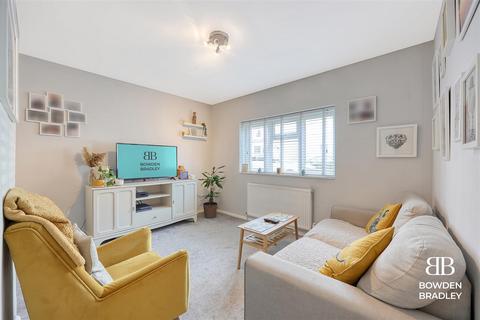 2 bedroom flat for sale, Prospect Road, Woodford Green