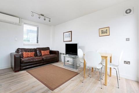 1 bedroom flat for sale, 1 Putney Bridge Road, London SW18