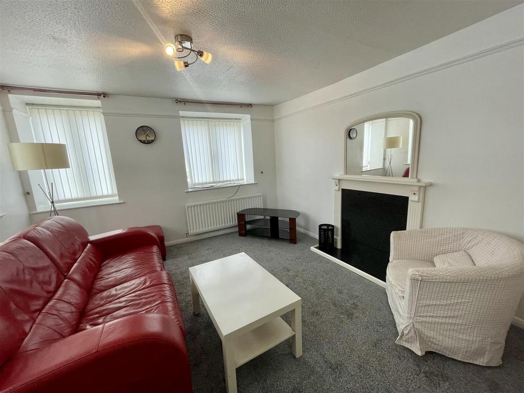 Cheviot Court, West View, Blaydon, NE21 1 bed apartment to rent £610