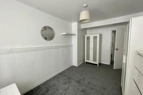 1 bedroom apartment to rent, Cheviot Court, West View, Blaydon, NE21