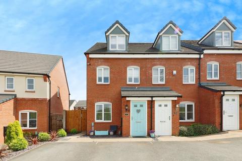 3 bedroom end of terrace house for sale, Lillingstone Avenue, Tamworth