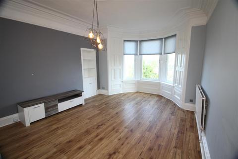 3 bedroom flat for sale, Barr's Brae, Port Glasgow PA14