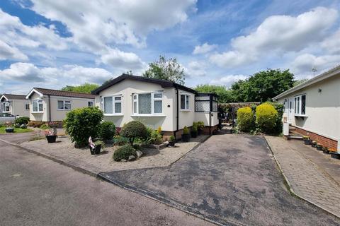 2 bedroom park home for sale, Ash Crescent, Hillcrest Park, Wythall