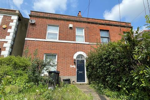 3 bedroom semi-detached house to rent, Frome Road, Trowbridge