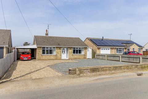 1 bedroom detached bungalow for sale, Roman Bank, Moulton Seas End, Spalding