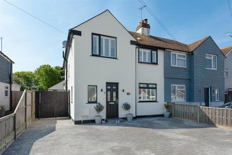 3 bedroom semi-detached house for sale, Goodwin Avenue, Whitstable