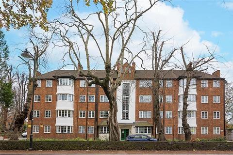 2 bedroom flat to rent, Monkridge, Crouch End Hill, London, N8