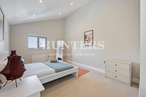 2 bedroom apartment for sale, Waterloo Road, London, NW2