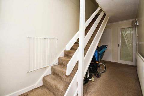 25 Aldam Way, Sheffield, S17 4GD