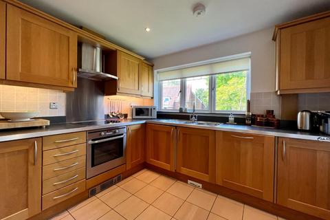undefined, Flat 6, Elmfield Place, Tenterden, TN30 6RE