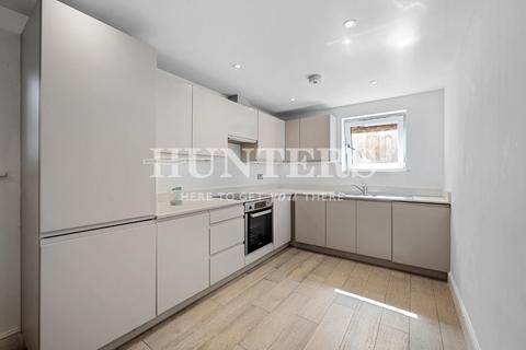 2 bedroom apartment for sale, Waterloo Road, London, NW2