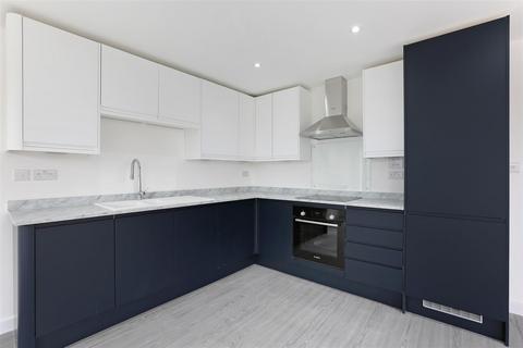 1 bedroom flat for sale, Whitehorse Road, London CR0