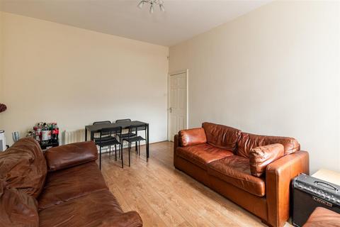 2 bedroom flat to rent, Kelvin Grove, Sandyford, Newcastle Upon Tyne