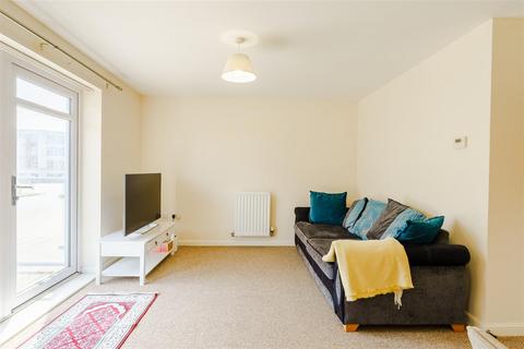 2 bedroom flat for sale, Charlton Boulevard Charlton Hayes Patchway Bristol