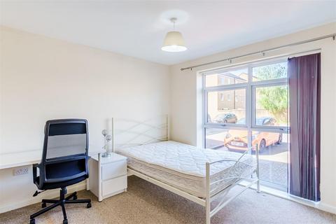 2 bedroom flat for sale, Charlton Boulevard Charlton Hayes Patchway Bristol